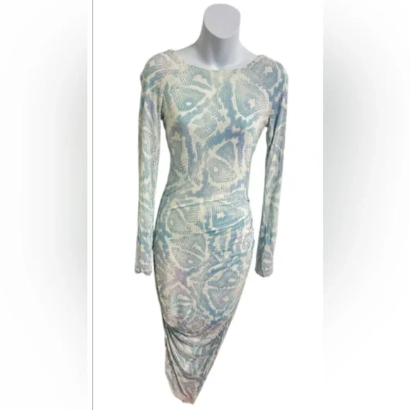 Guess | Dresses | Guess Green And Blue Long Sleeve Bodycon Dress | Poshmark
